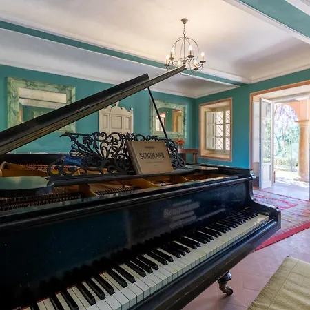 Il Casale Di Rossi Bed & Breakfast