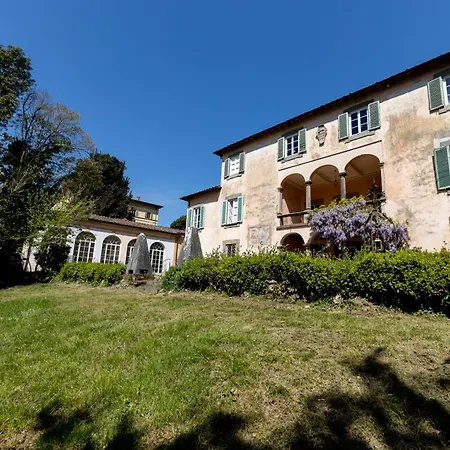 Il Casale Di Rossi Bed & Breakfast *