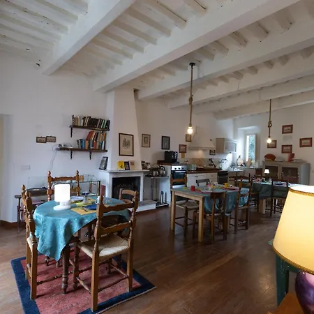 Il Casale Di Rossi