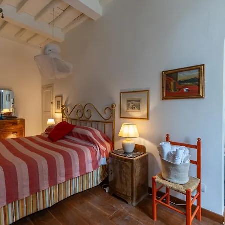 Il Casale Di Rossi * Lucca
